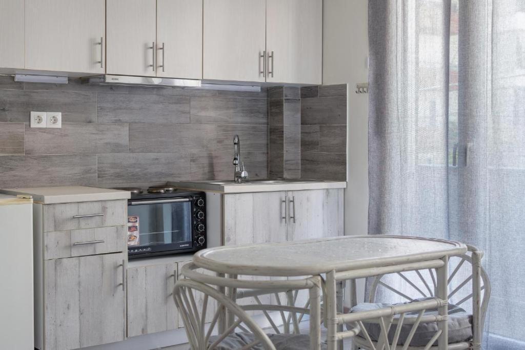 Lovely Studio Apartment For 2 Ppl In Athen Exterior foto